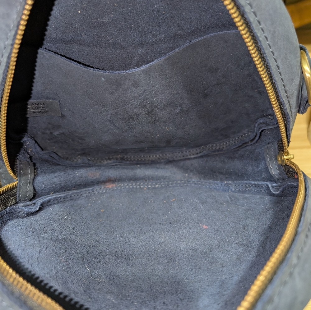 *Sold* Portland Leather Circle Crossbody Purse Deep Water Navy Blue - Picture 5 of 6